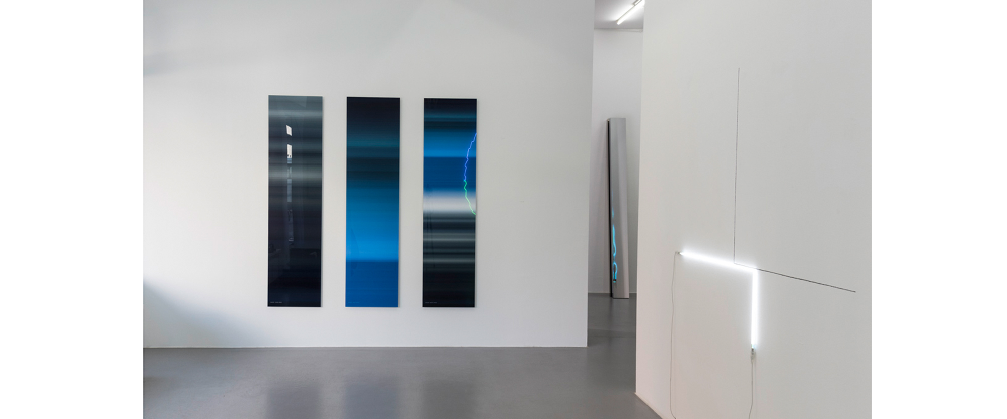 Ausstellungsansicht "Between Dark and Light. Inge Dick & Jan van Munster", Galerie Renate Bender 2018