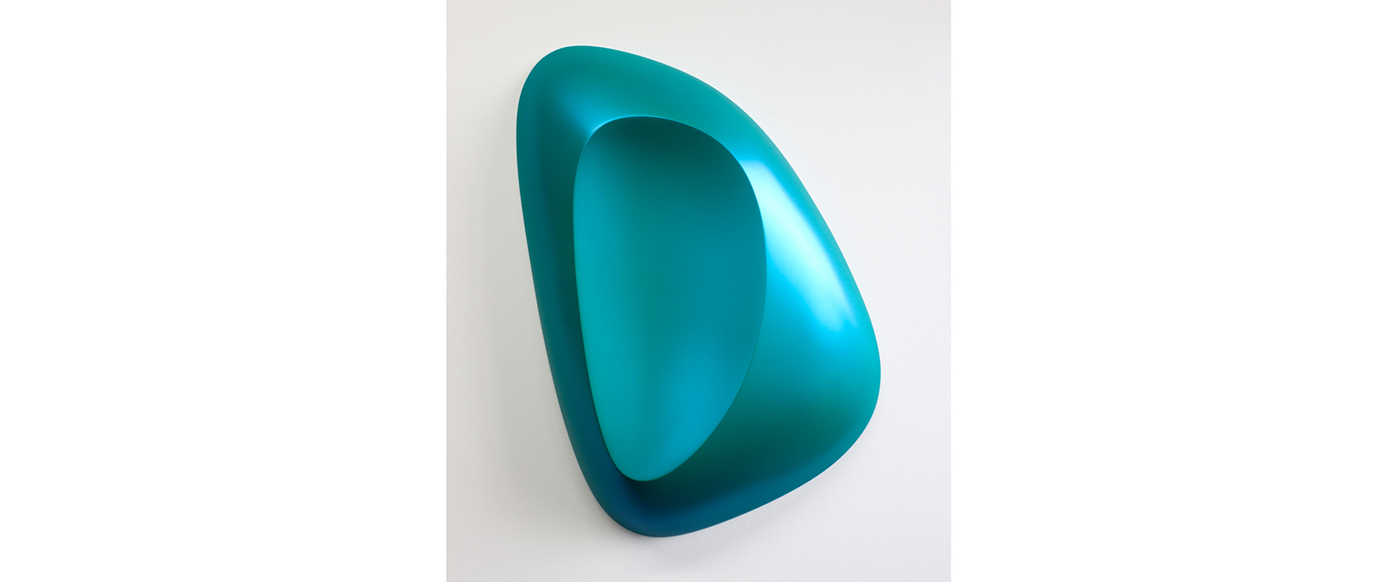 Scoop.turquoise - 2018, Urethan auf Polyurethan Block, 88 x 65 x 13 cm