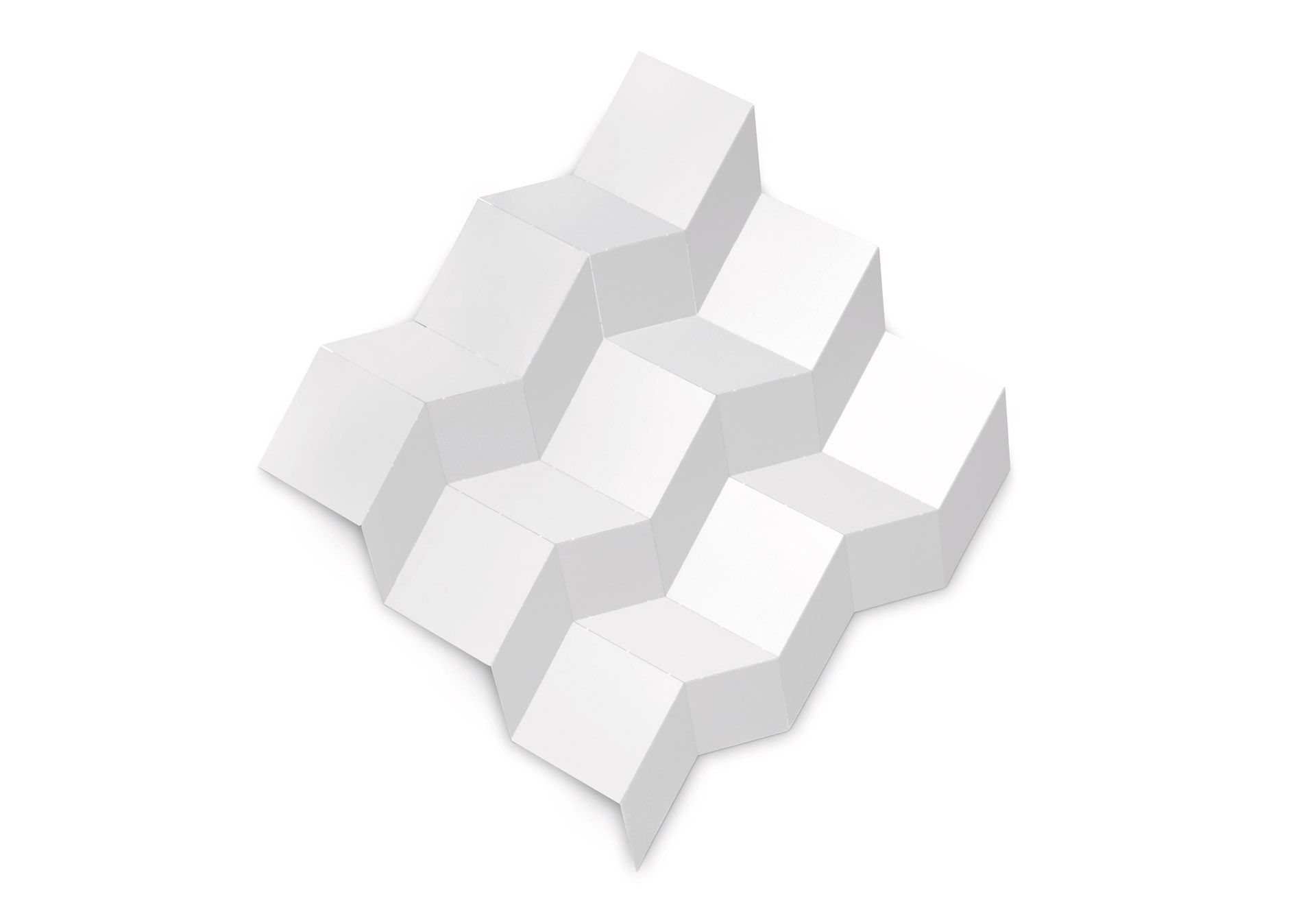 "9 Quadrate" - 2018, Edelstahl pulverbeschichtet weiß gefaltet, Edition 3/3, 145 x 130 cm