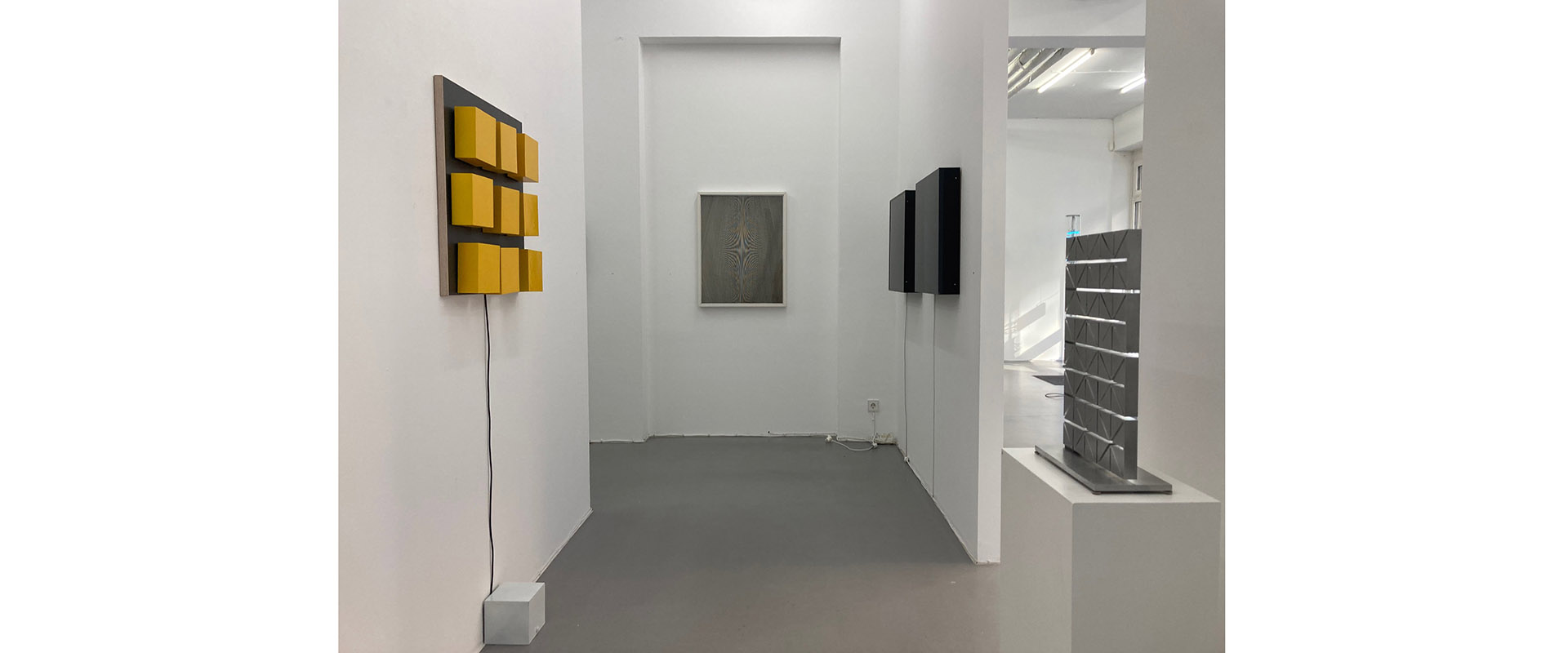 Ausstellungsansicht "The Responsive Eye's First and Second Generation", Galerie Renate Bender 2020. Foto: Bernhard Kreutzer