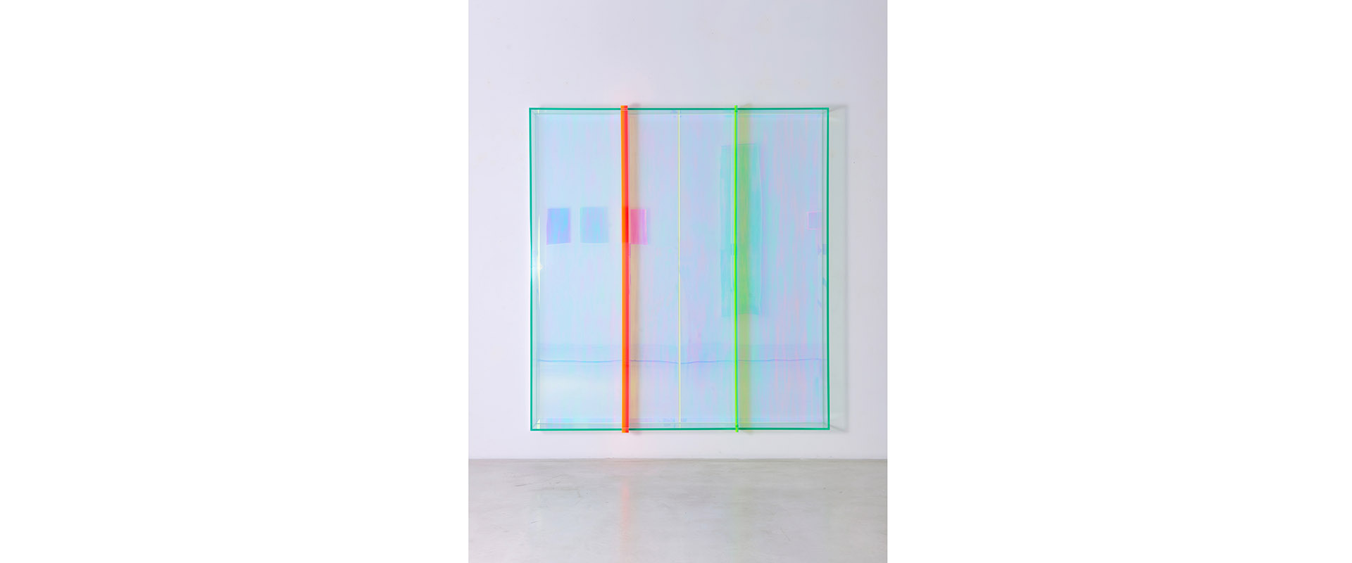 colormirror rainbow 2 two together crosses - 2019, Acrylglas, fluoreszierend, 180 x 168 x 18 cm
