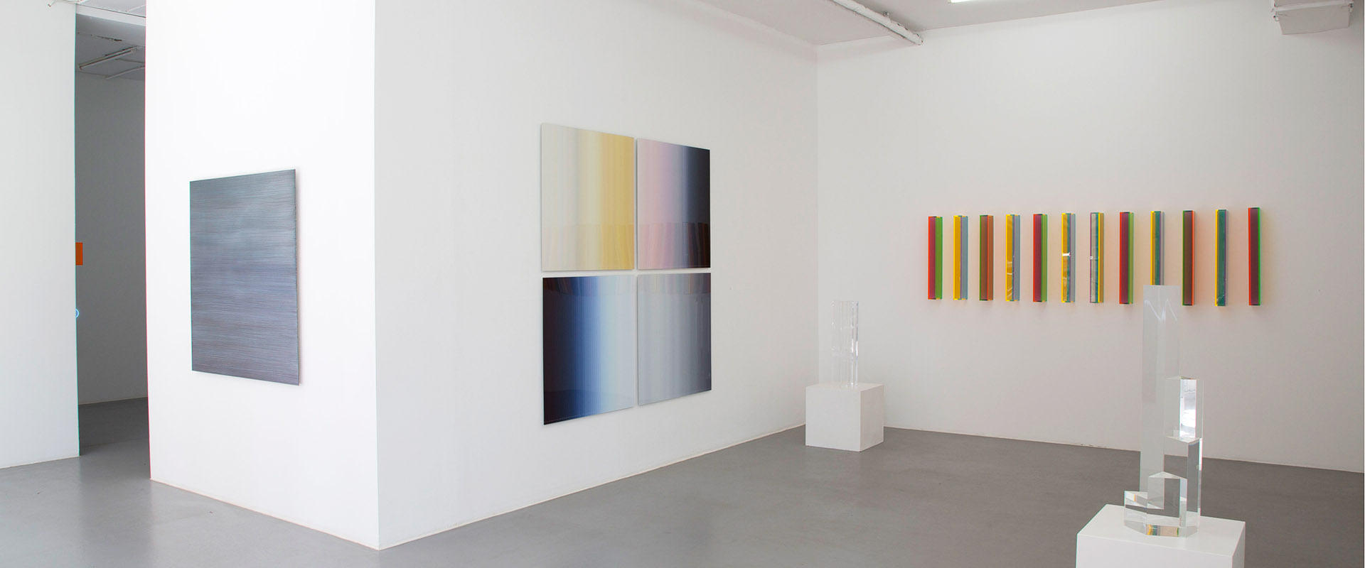 Ausstellungsansicht "FarbeLicht - LichtFarbe", Galerie Renate Bender 2017