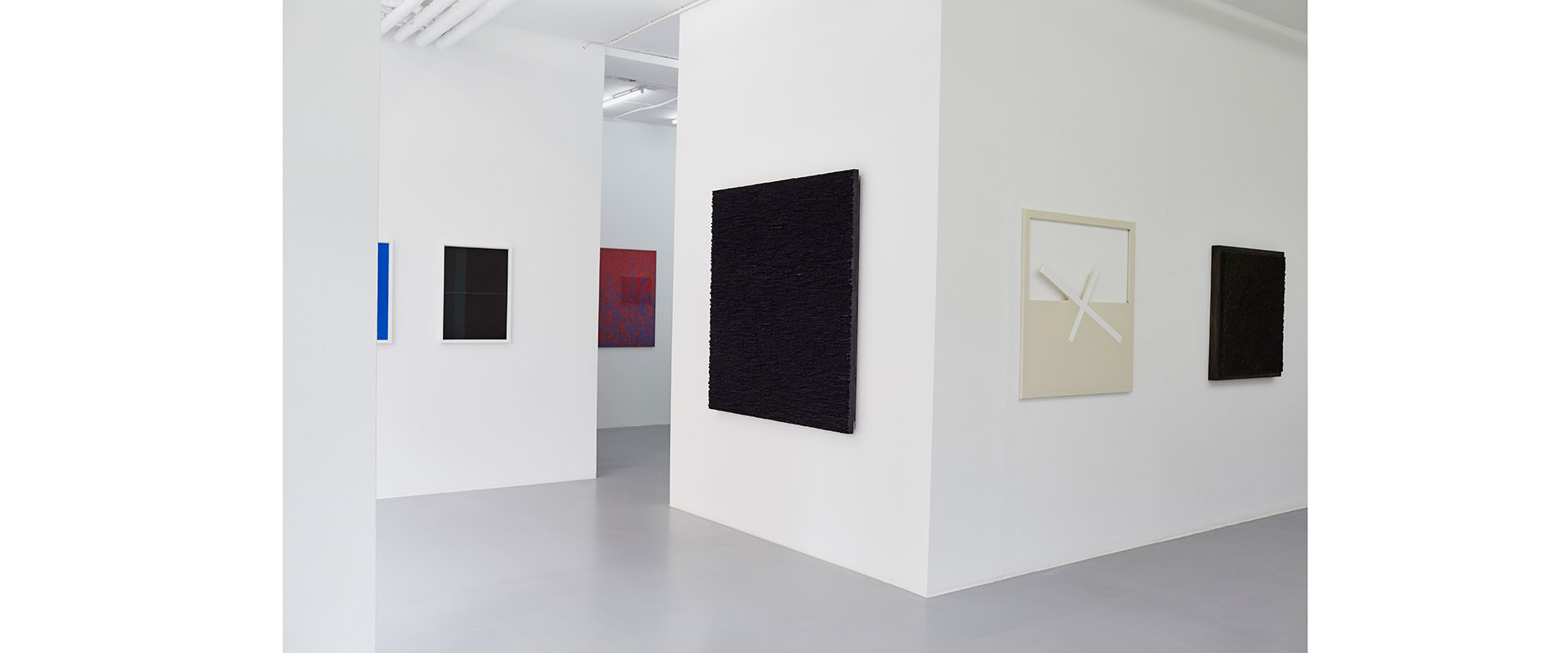 Ausstellungsansicht "Bender Schwinn Projekt Drei", Galerie Renate Bender 2018. Foto: Kathrin Makowski