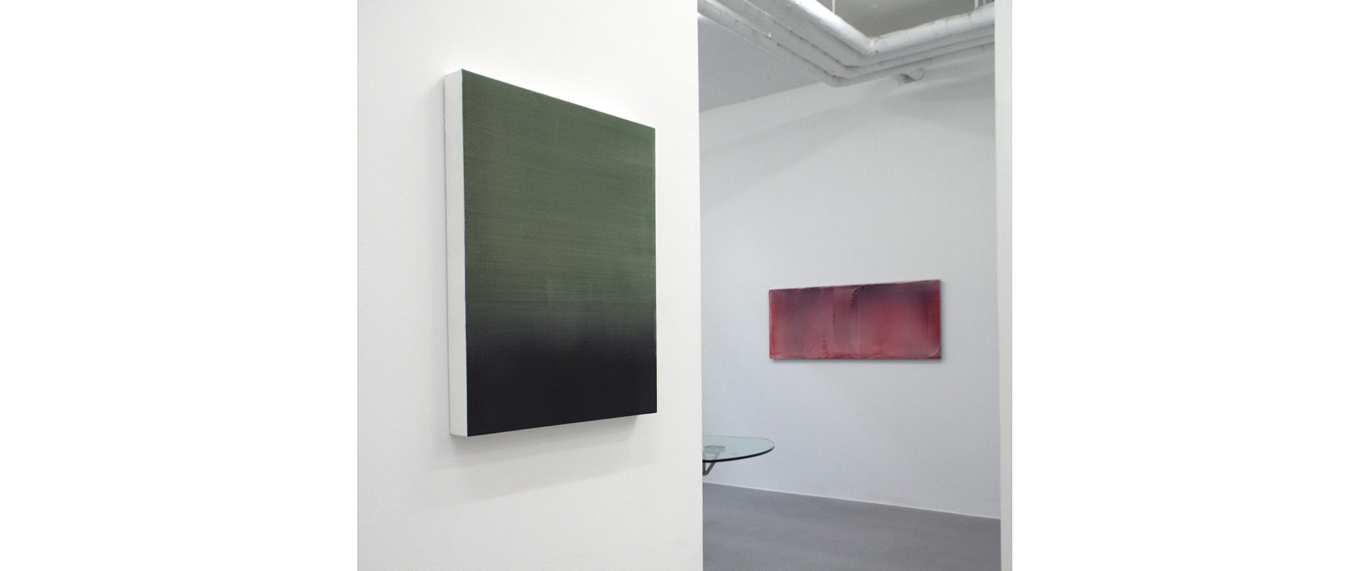 Ausstellungsansicht "Mostly Monochrome", Galerie Renate Bender 2015