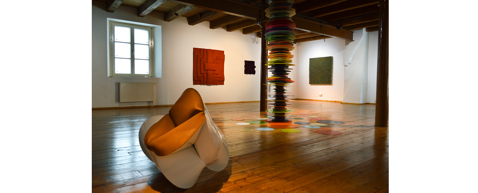 "Faszination FARBE. monochrom - minimal - konkret". Die Galerie Renate Bender zu Gast im KUNSTHAUS Fürstenfeldbruck, 2014