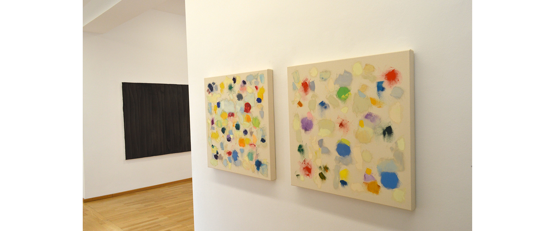 Ausstellungsansicht "Lapislazuli & Purpur. How Color Came to Us", Galerie Renate Bender 2013