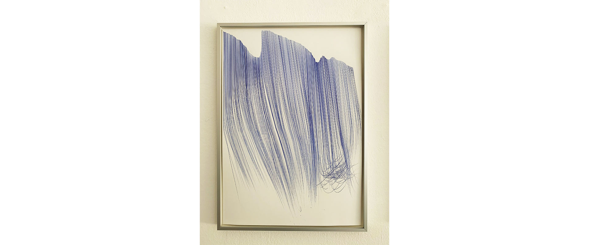Marile Holzner, o.T. (Vertikalschwung 1) – 2023, Kugelschreiber auf Papier, 59,4 x 42 cm Marile Holzner, o.T. (Vertikalschwung 1) – 2023, Kugelschreiber auf Papier, 59,4 x 42 cm Marile Holzner, o.T. (Vertikalschwung 1) – 2023, Kugelschreiber auf Papier, 59,4 x 42 cm Marile Holzner, o.T. (Vertikalschwung 1) – 2023, Kugelschreiber auf Papier, 59,4 x 42 cm
