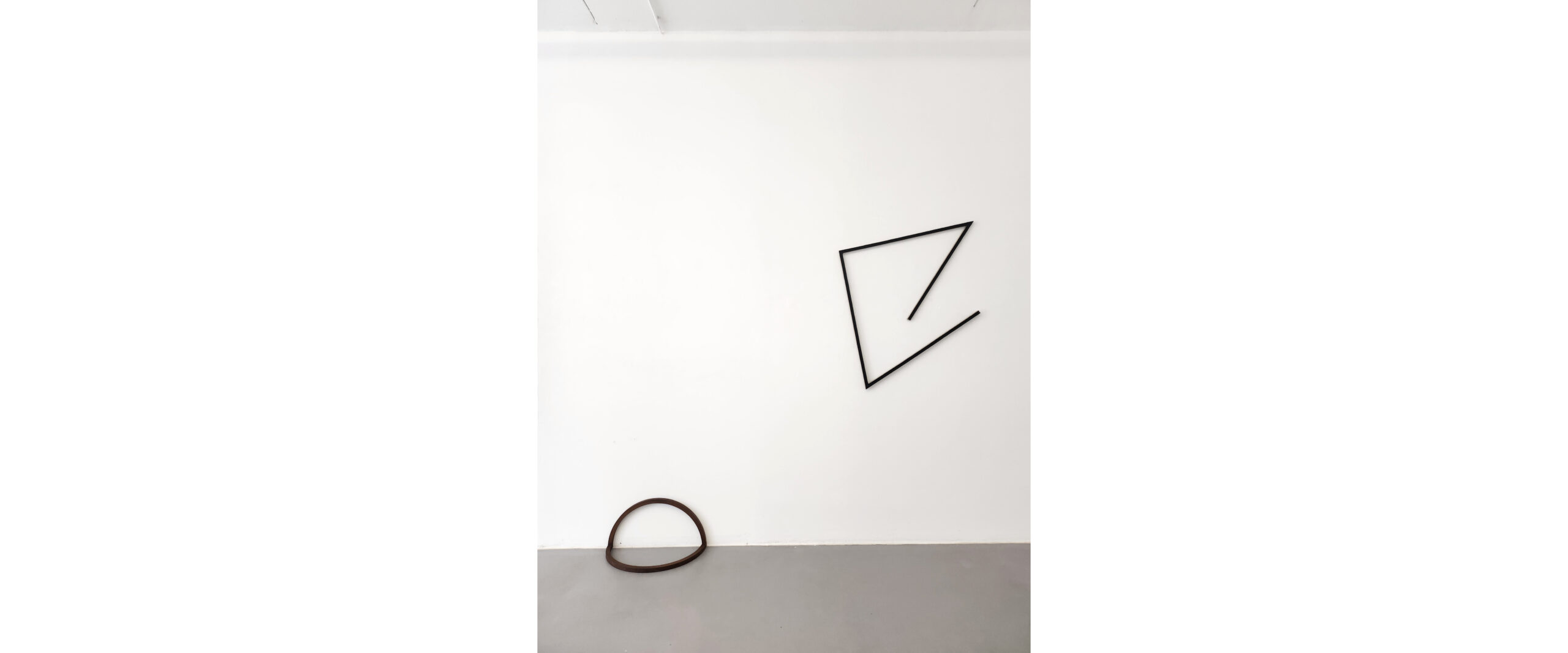 ZWEI GENERATIONEN KONKRET. Alf Lechner - Marco Stanke. Ausstellungsansicht Galerie Renate Bender, 2025