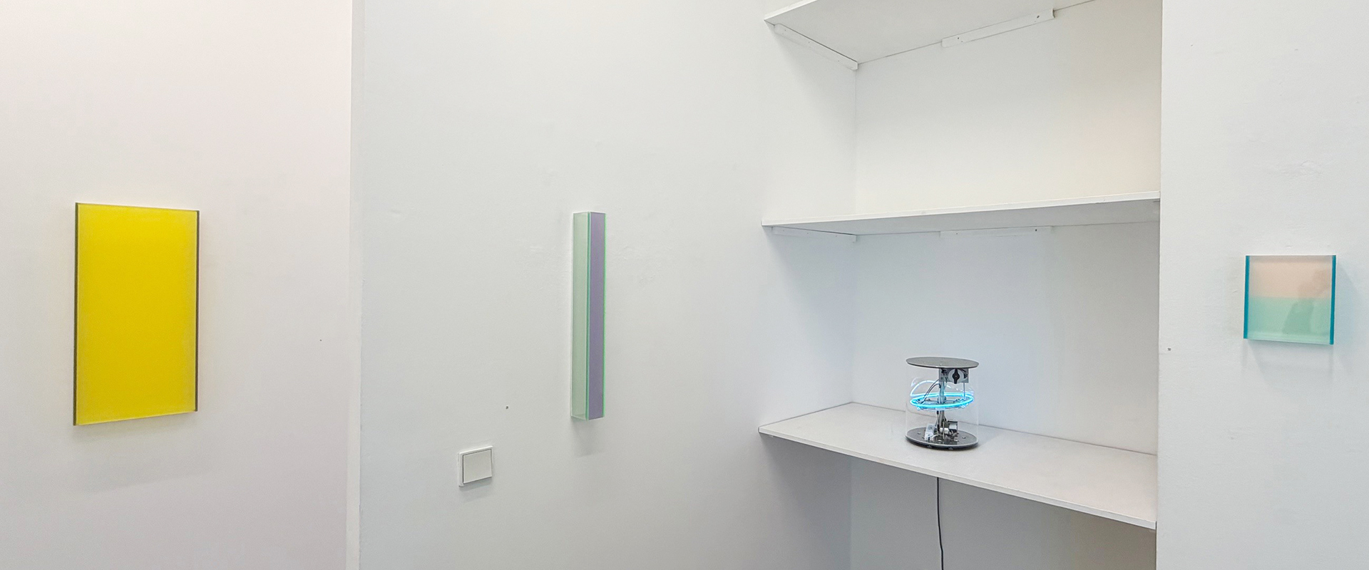 Ausstellungsansicht "LUMEN", Galerie Renate Bender 2026