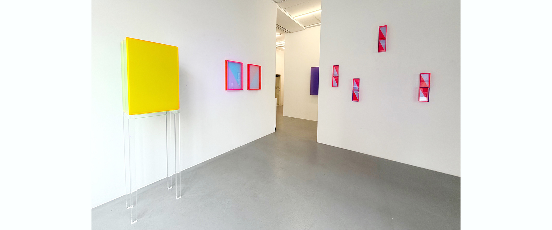 Ausstellungsansicht "LUMEN", Galerie Renate Bender 2026