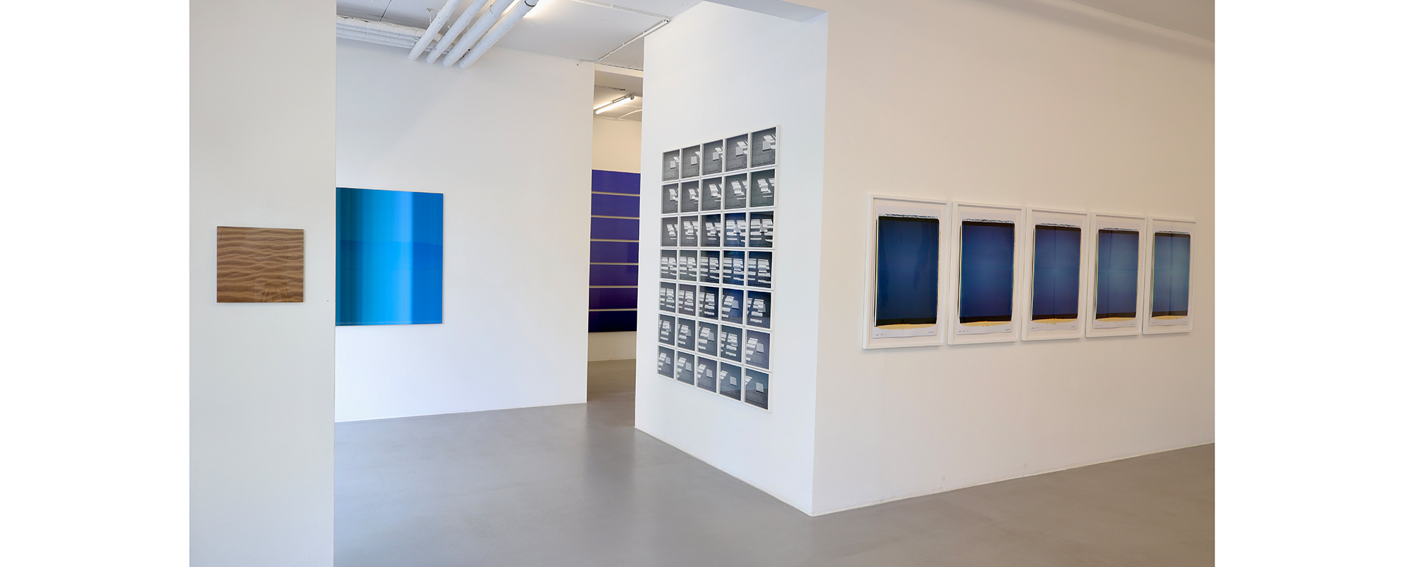 "...über die Jahre..." Inge Dick zum 85. Geburtstag. Galerie Renate Bender, 2026. Foto: Axel Mölkner-Kappl